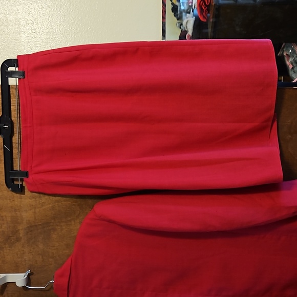 Womens Suit - Picture 5 of 6